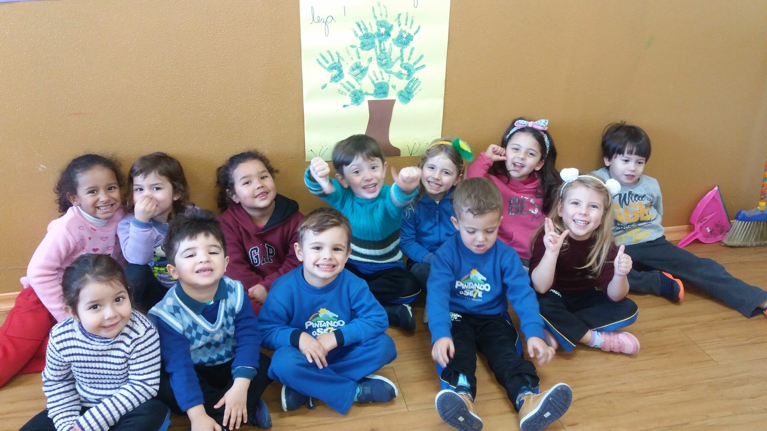 Escola infantil desenvolve projeto que incentiva a gentileza
