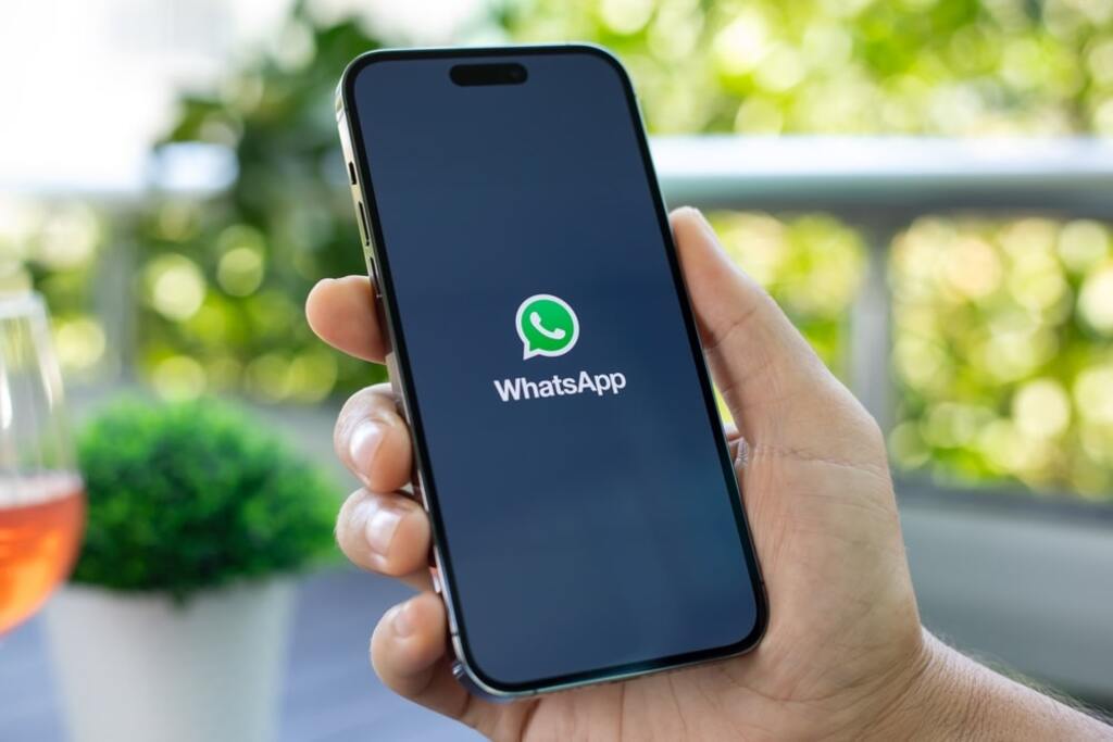 WhatsApp moderniza interface e testa novos recursos de ligação