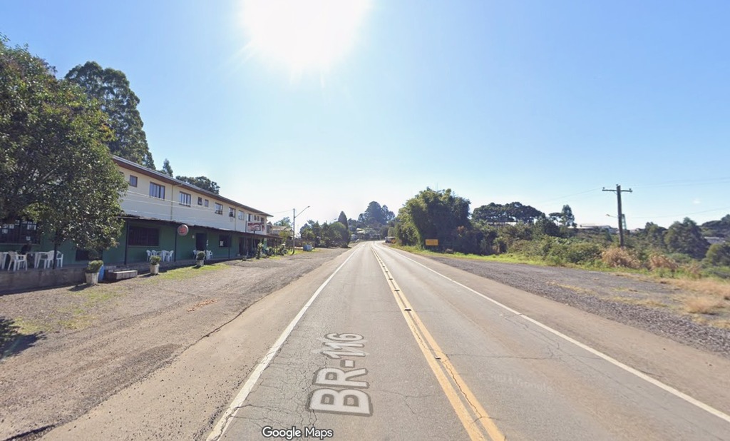 Atropelamento deixou quatro pessoas feridas em Campestre da Serra nesta segunda-feira (15)