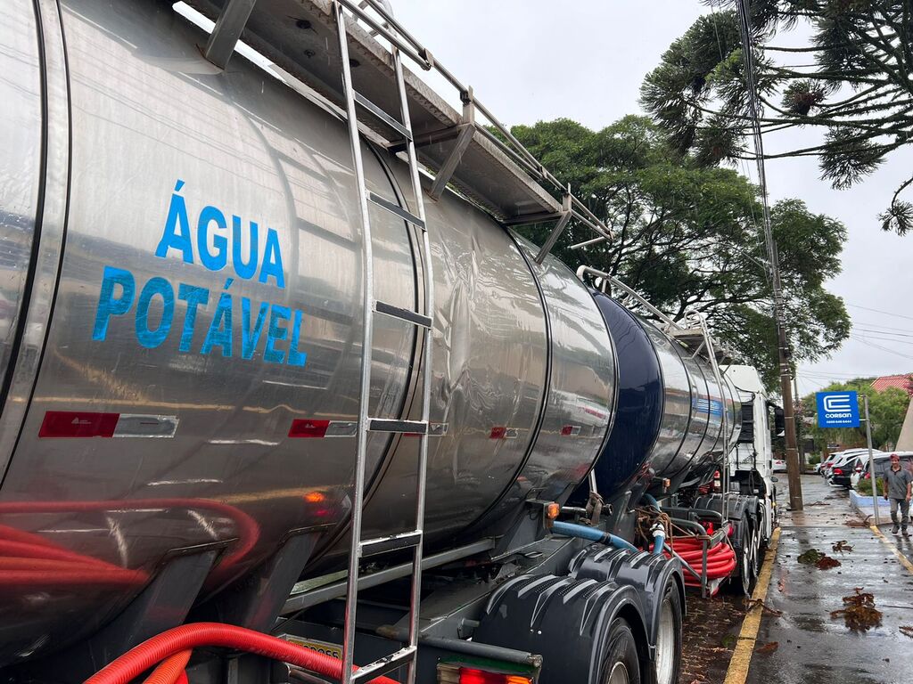 CHECAMOS: Caminhão-pipa na madrugada e falha na subestação? Entenda o que é verdade e o que é boato no Bairro Industrial