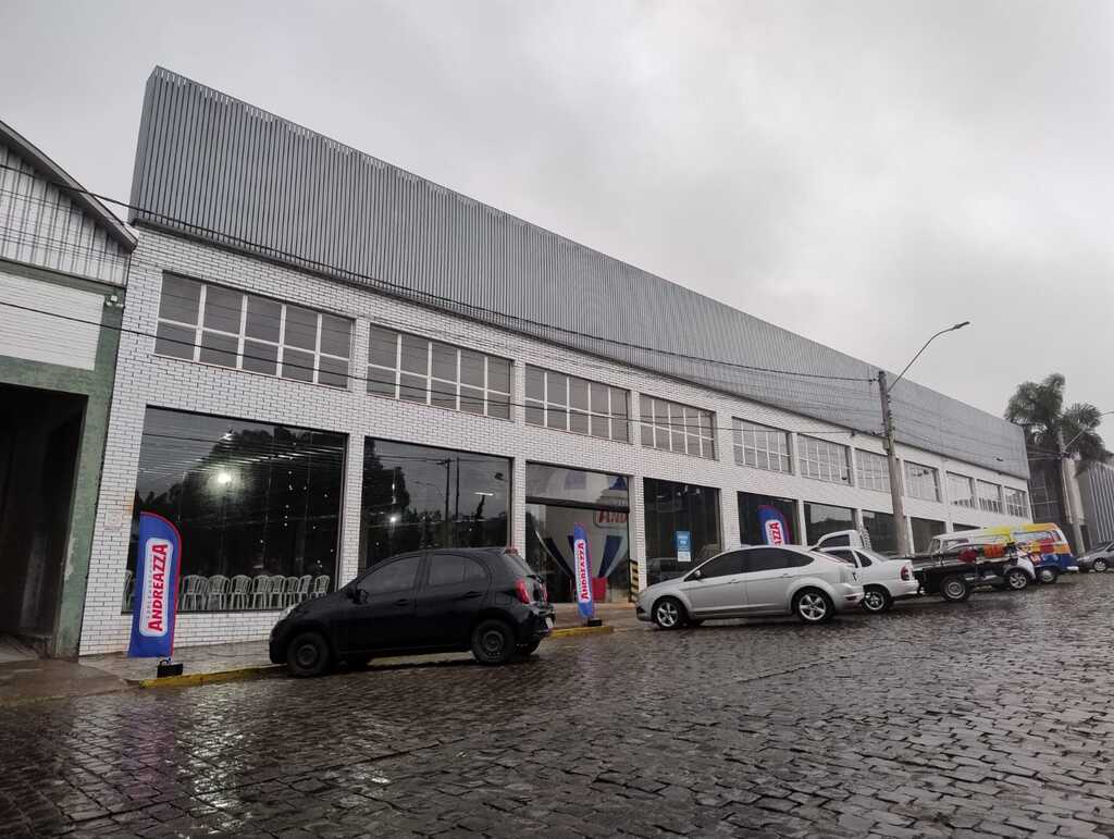 Feirão de empregos atrai mais de 70 candidatos para nova unidade da Rede Andreazza em São Marcos
