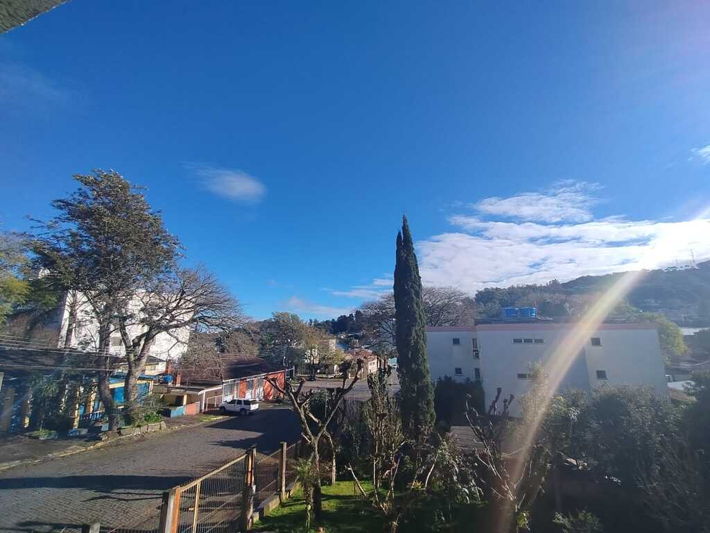Sexta-feira deve ter chuva e queda de temperatura