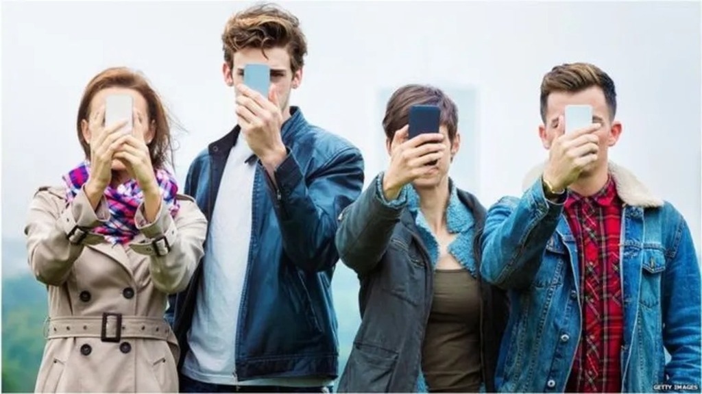 Férias longe das telas: o valor do detox digital para crianças, adolescentes e adultos