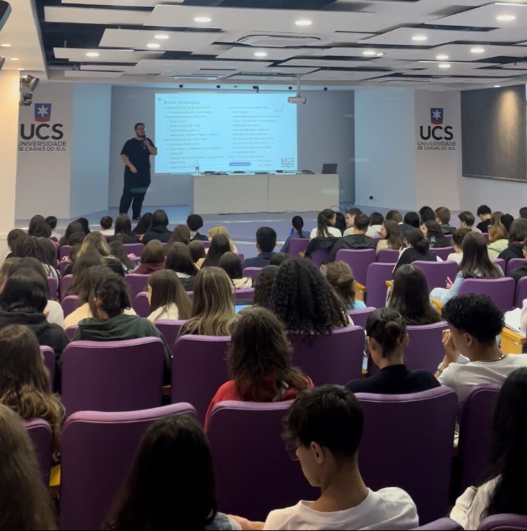 UCS realiza aulão preparatório ao ENEM 2025 neste sábado, dia 13