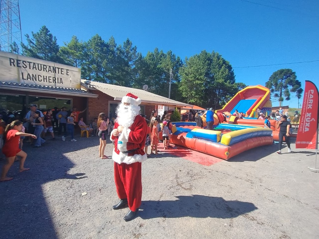 Natal Comunitário de Pedras Brancas chega à 5ª edição e reúne centenas de pessoas