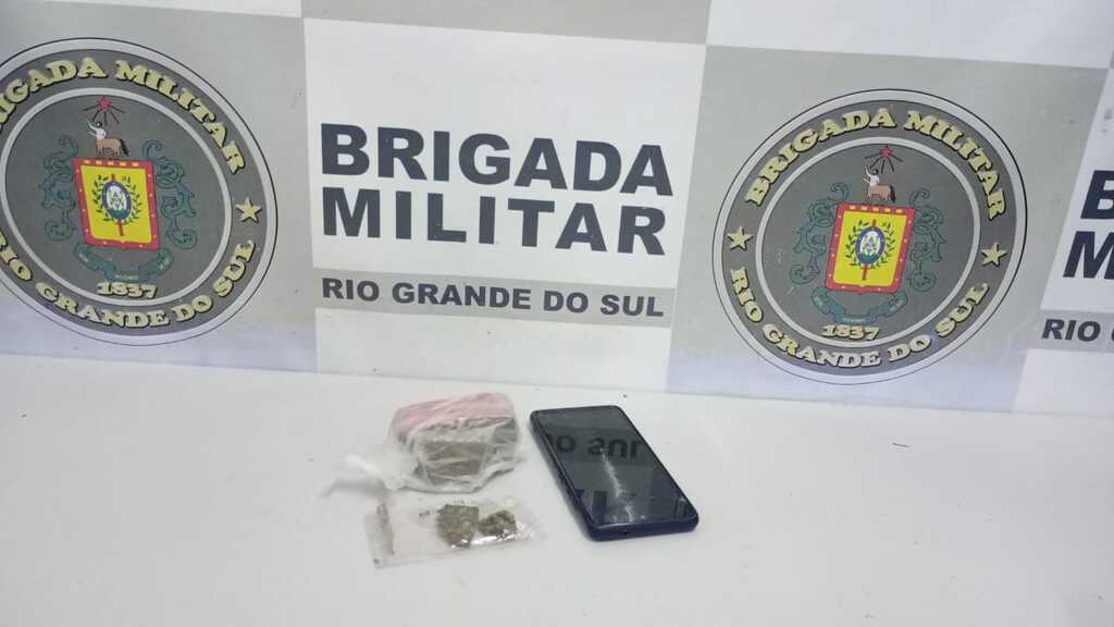 Brigada Militar em São Marcos apreende drogas e carro usado no tráfico