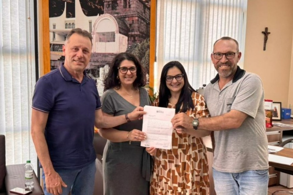 SINDISER protocola pedido de reajuste salarial e aumento do vale-alimentação aos servidores municipais de São Marcos