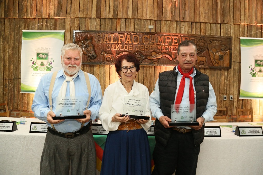 Sessão Solene: emoção, tradição e reconhecimento marcam homenagem aos guardiões da cultura gaúcha em São Marcos