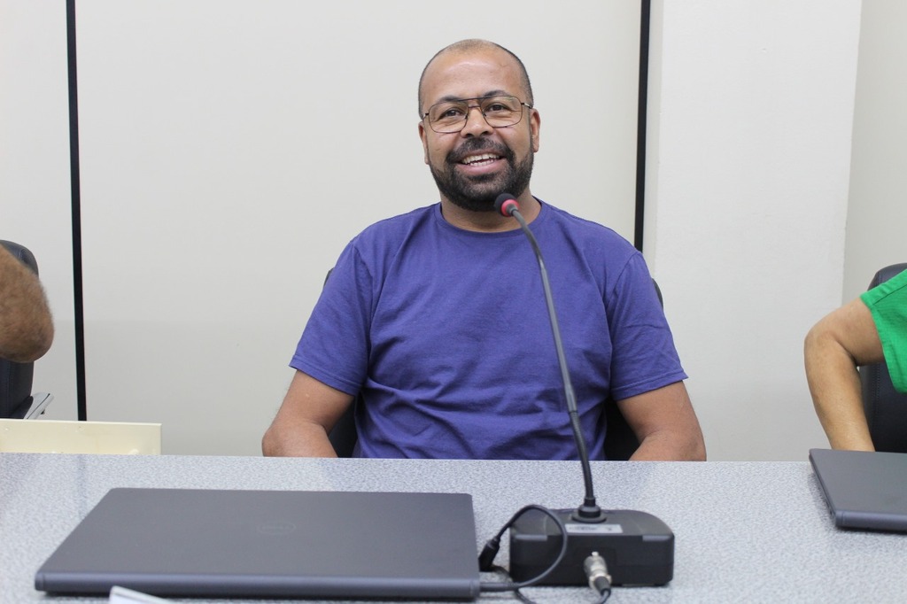 Vereador de São Marcos sugere criação de “jornal de coisas boas” e critica imprensa local